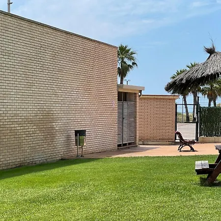 Riu - Apartamento En Primera Linea De Mar Con Piscina * Cubelles